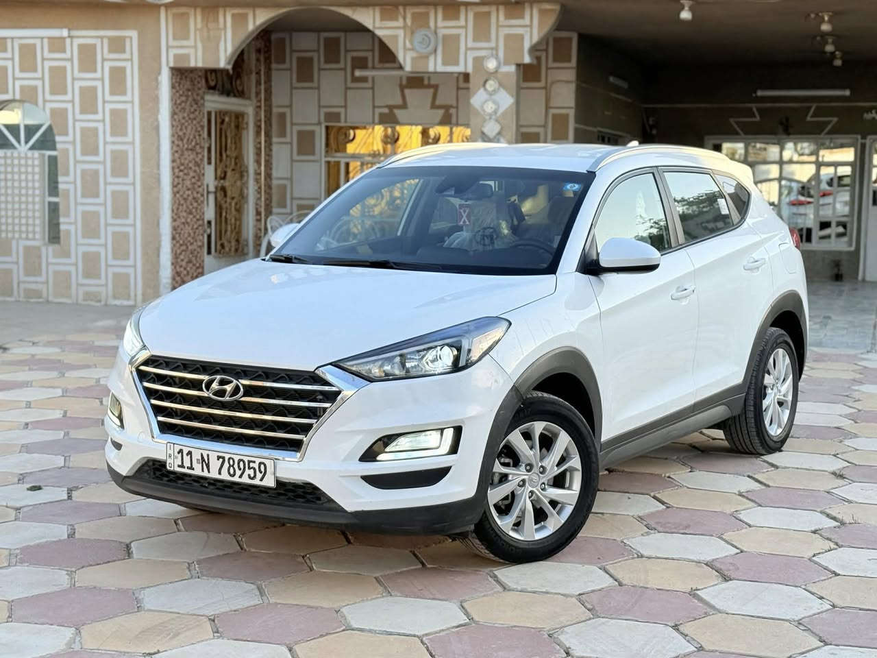 سلام عليكم
توسان 2021 

امريكي حادثة بنيد فقط 

ماشية  64 الف 

مواصفات 

شاشة 
بصمة +بصمه بواب
تحكمات استيرن
رادار 
سايد بريك دكمة
انضمة سبورت 
فول عدا البنروما

سعر (173)

***********
