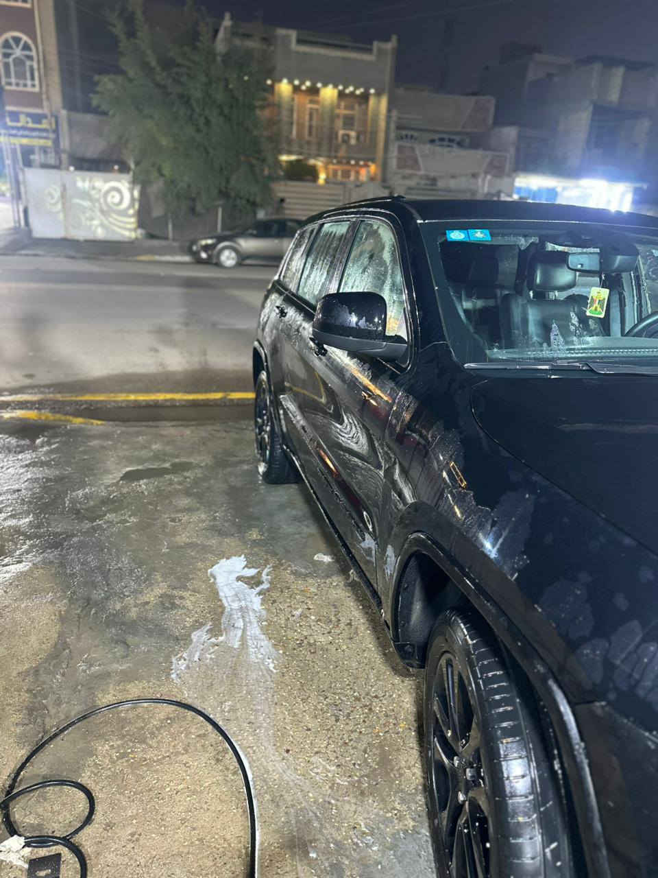 سلام عليكم للبيع جيب بلاك توب رقم بغداد نكليزي بسمي سياره مريكية بيه جاملغ يمنه وبنيد تبخير فقط بدون دواخل سياره جديده معنى كلمه سياره ماشيه 55 لف سياره كلشي مناقصه سعر 215 وبيه مجال بكان سياره شعله ستفسار *********** ابو علي
