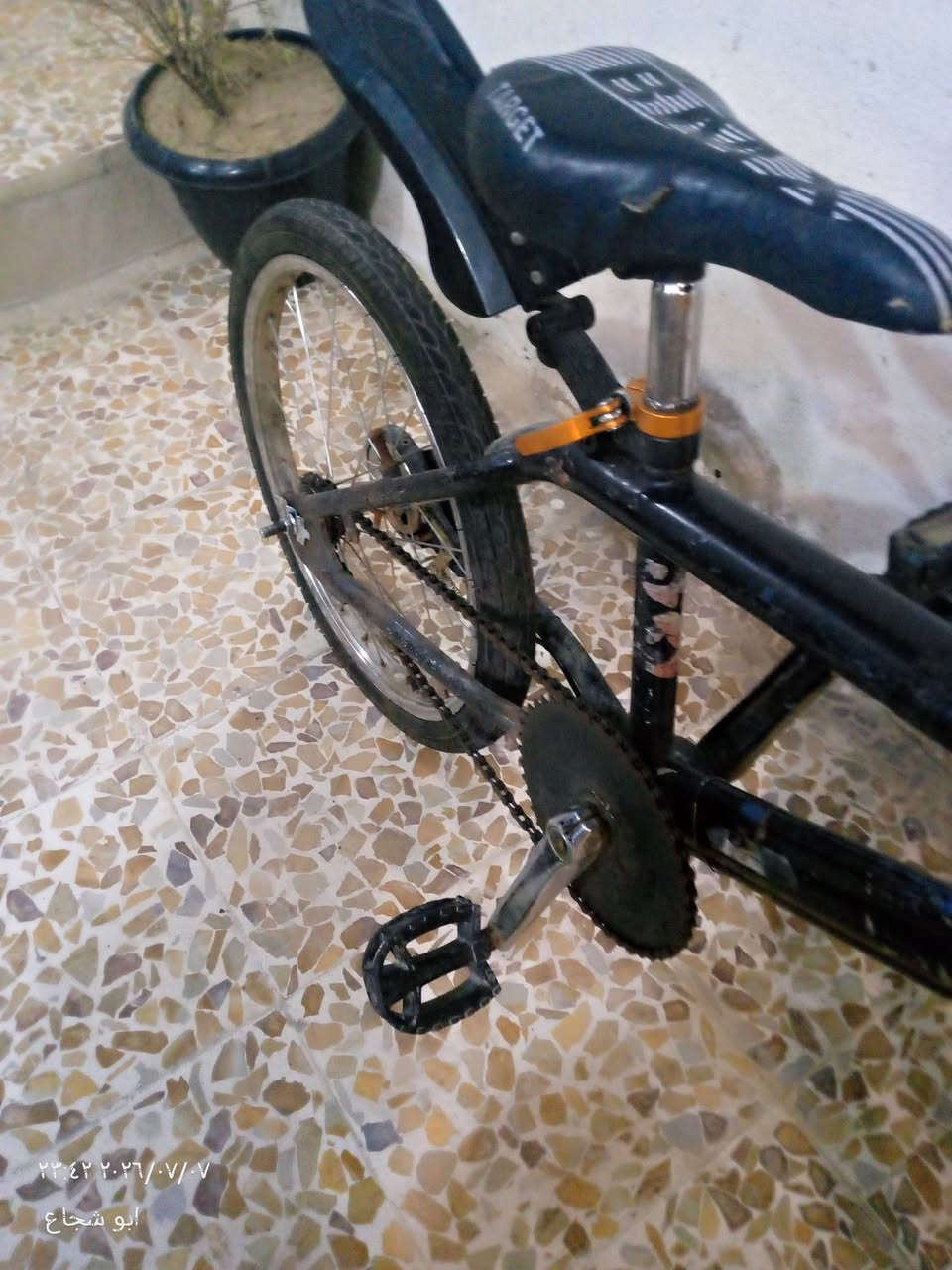 بايسكل للبيـع...
النوعـية:BMX
الحجم: 20
تايرات جدد..
بريك خلفي فقط!. 
السـعر …: 50 وبـي مجال بسيط!. 
الشـراي يجي خاص.


**إذا كنت صاحب هذا الإعلان وتريد حذفه لأي سبب، رجاءا أرسل رسالة إلى الدعم الفني**