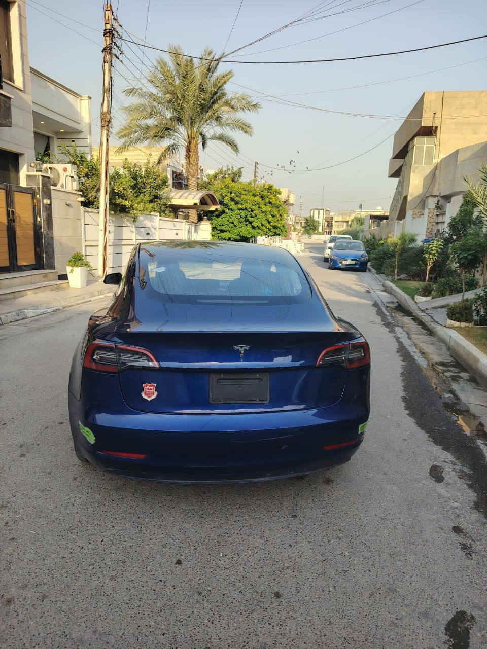 السلام عليكم تسلا Model 3 2023 وارد امريكي
‏Tesla Model 3 2023 White

 المسافه المقطوعه : 29000km

الضرر :   موضح بالصور

المواصفات 

.شاشه

.كشنات كهرباء

.ويل كب

.كامرات 360

.صندوك كهرباء

.لايتات زنون

.بكلايت لد

.كشنات جلد

.حساسات امامي خلفي 

.رادارات 360

وبعد بيه هواي مواصفات 

السعر150 وبيه مجال 

تفاصيل اكثر هذا رقمي ***********

مكاني بغداد حي الفرات
