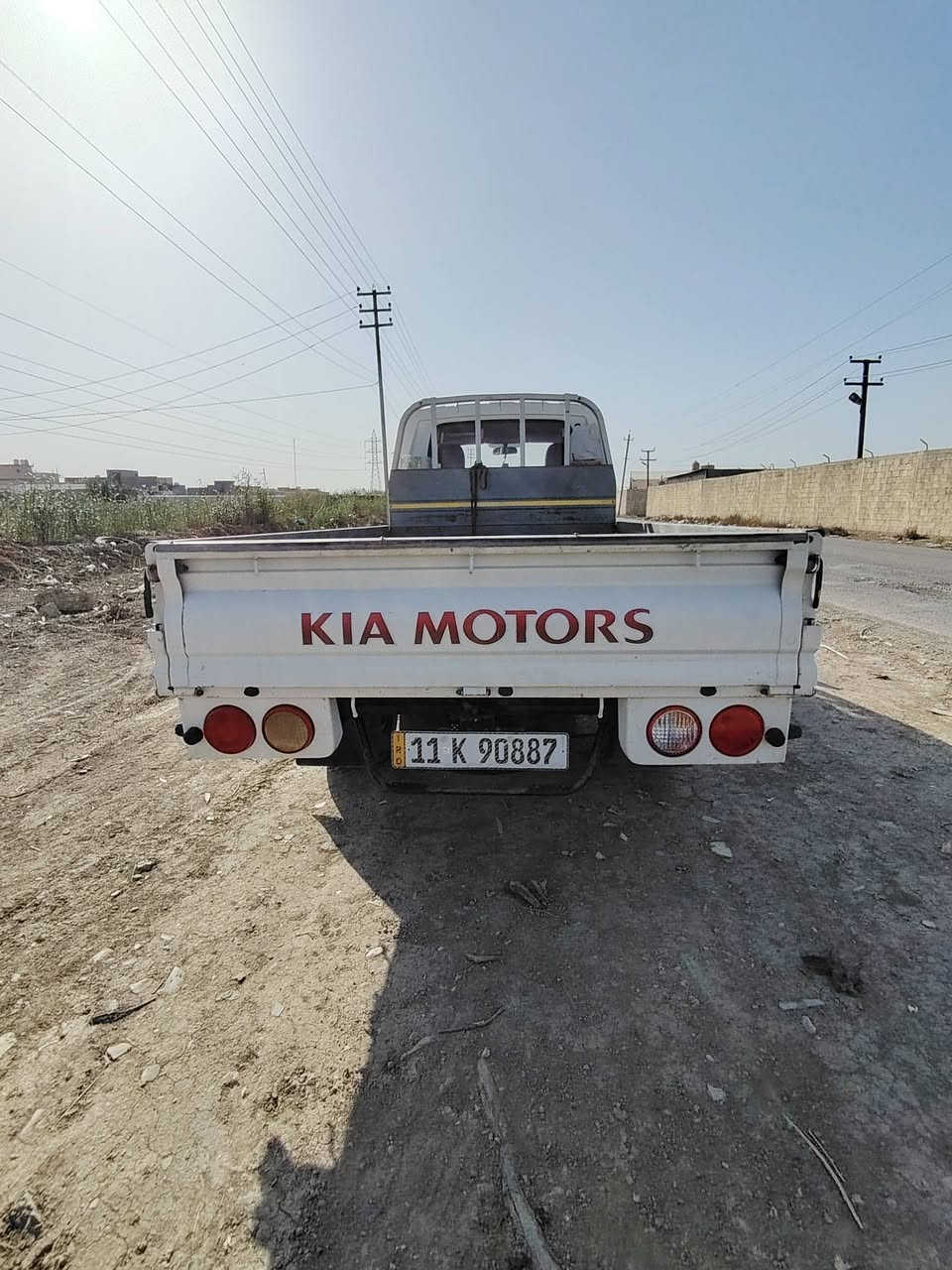 السلام عليكم كيا بنجو موديل 2018 مقفوله من الصبغ والتبديل السياره جاهزه وخير  خير من الله جير مكينه حداديه تخم تاير تبريد ثلج كله جديد رقم بغداد سنويه لل 27 تحويل ثاني يوم مكاني بغداد علوه الرشيد السعر 122        ***********
