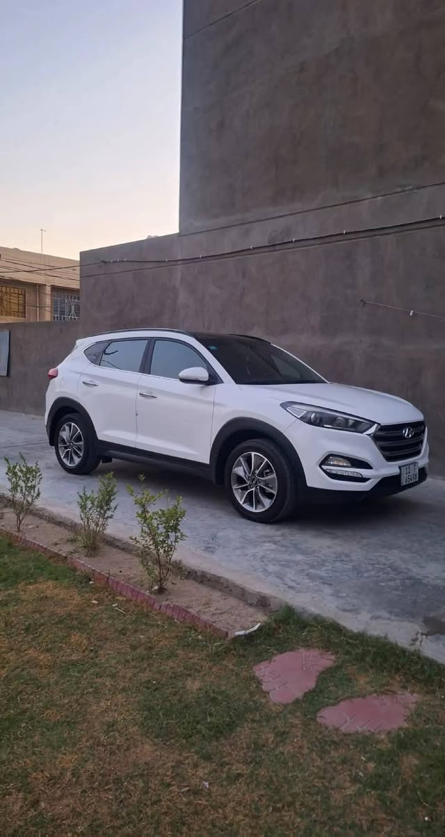 السلام عليكم توسان بني رامه خليجي 2018
سياره مكفوله كفاله عامه  

مكينه 2000دوش 

ماشي 100 لف
السعر 183$
رقم بغداد 

تحويل ثاني يوم *********** رقمي
