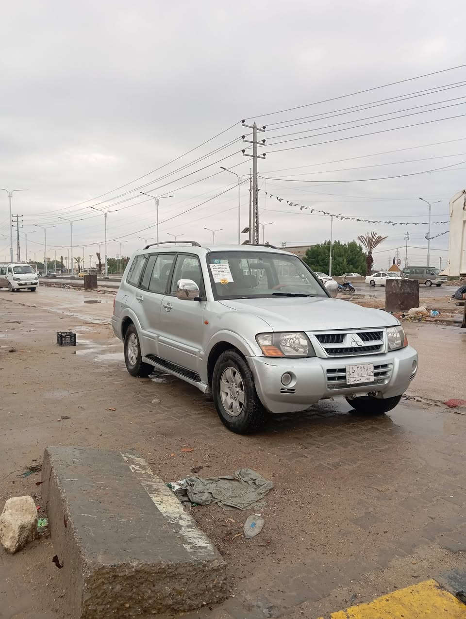 للبيع او مراوس باجيرو موديل 2007 مكينه وكير مكفولات سنويه 28 مشروع وطني تبريد تدفه كهربائيات جاهزه ملاحظه السياره امتجايه  السعر 75 وبيهه مجال رقمي ***********
