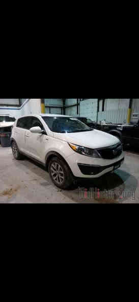 السلام عليكم سبورتج وارد امريكي 2015 السياره خير من الله ونظيفه بيها حدا حادث امريكه بي باب امبذل وتصليح بصيط بل الجاملغ سعرها 138 وهذا رقمي *********** مكان السياره الدوره
