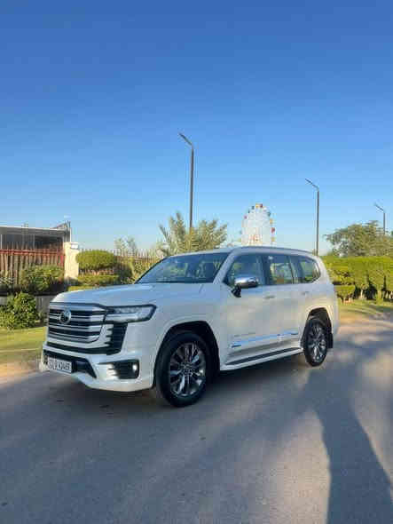 السلام عليكم لاندكروزVX لمتد  ٢٠٢٤ ماشيه ١٣٠٠٠ بريم اصلي مو تلزيك السياره فول مواصفات للرادار الامامي وتحديد مسار وكشنات ٧كهرباء وكشنات ٤تدفئه وتبريد حته الخلفي تبريد وتدفئه شاشات بلادي لايتات يصعدن وينزلن ٤كامرات بلاديه فدراليات بالصندوك بلادي   السياره فول الفول ومكفوله بيهه شخط بالجاملغ الخلفي صغير كولش فقط السياره مغلفه ppf اصلي ضمان سماعات وكتلوك بلاديات وارضيات ممستعملهن
مكان السياره بغداد حي الجآمعه 
السعر 800$$
☎️ ***********
