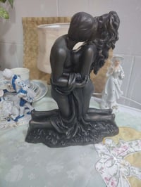 ارتفاع ٣٠سم • ثلم صغير • وزن ثقيل