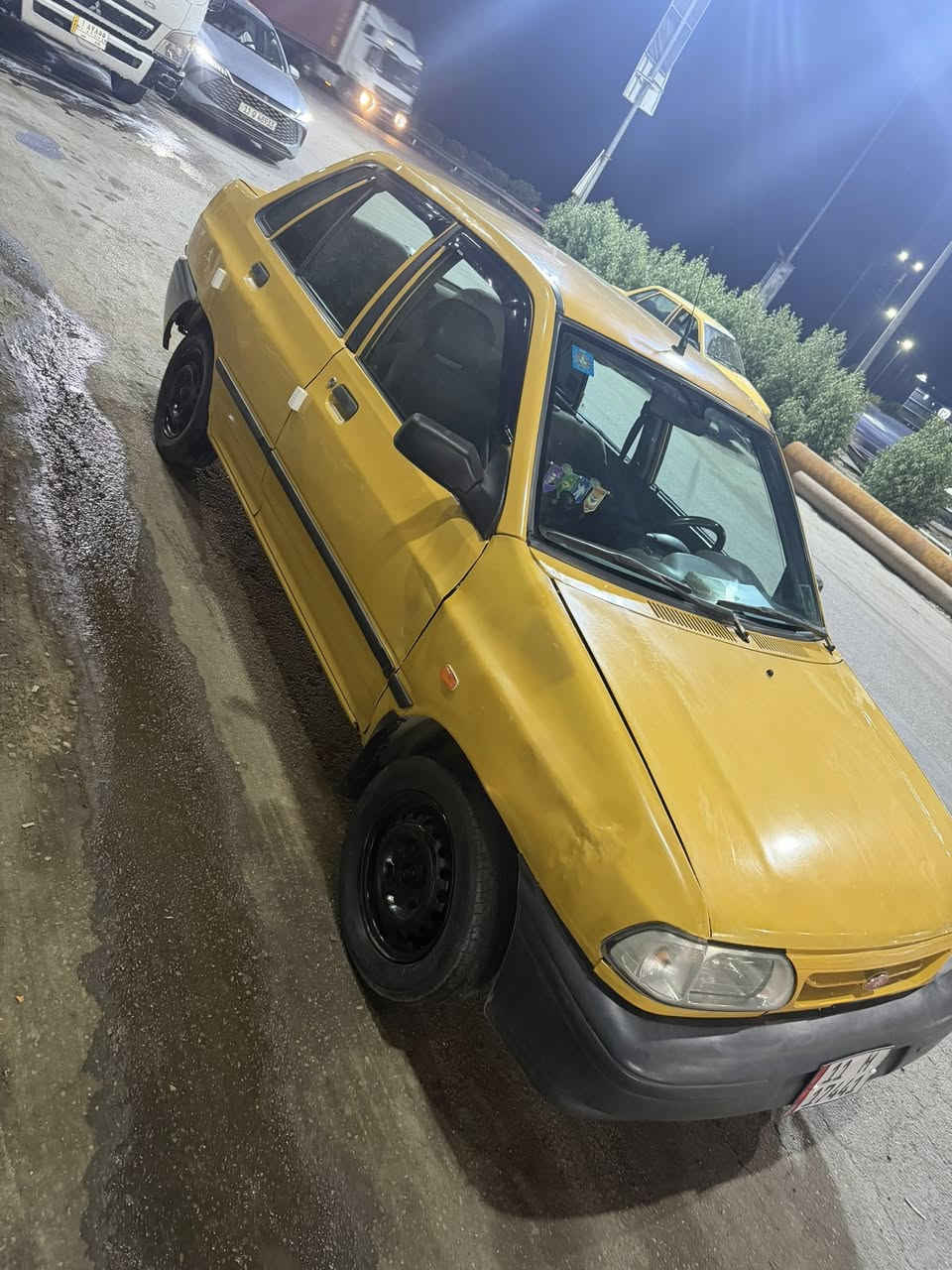 سلام عليكم سايبة 2015 للبيع كير مكينة بجيس كفالة
شاصي واحد معمر مصوره ونازل الصور مكانة بغداد الدورة 

رقم دولي علية هيئية وغرامة تنزل من حسابة السعر 31 بية مجال 

السيارة جاهزة ***********
