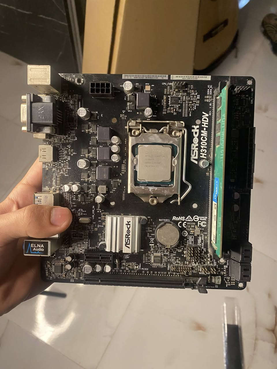 للبيع بورد ومعالج و رام
معالج كوراي ٥جيل٩kf
رام مثل مموضح  بل صورة سرعة٢٦٦٦
بورد فئة h اسوس روك شغال كامل بس ينرادلك كرت و بور 
قيم و اخذ 
كرونكس زن
وتساب ***********
