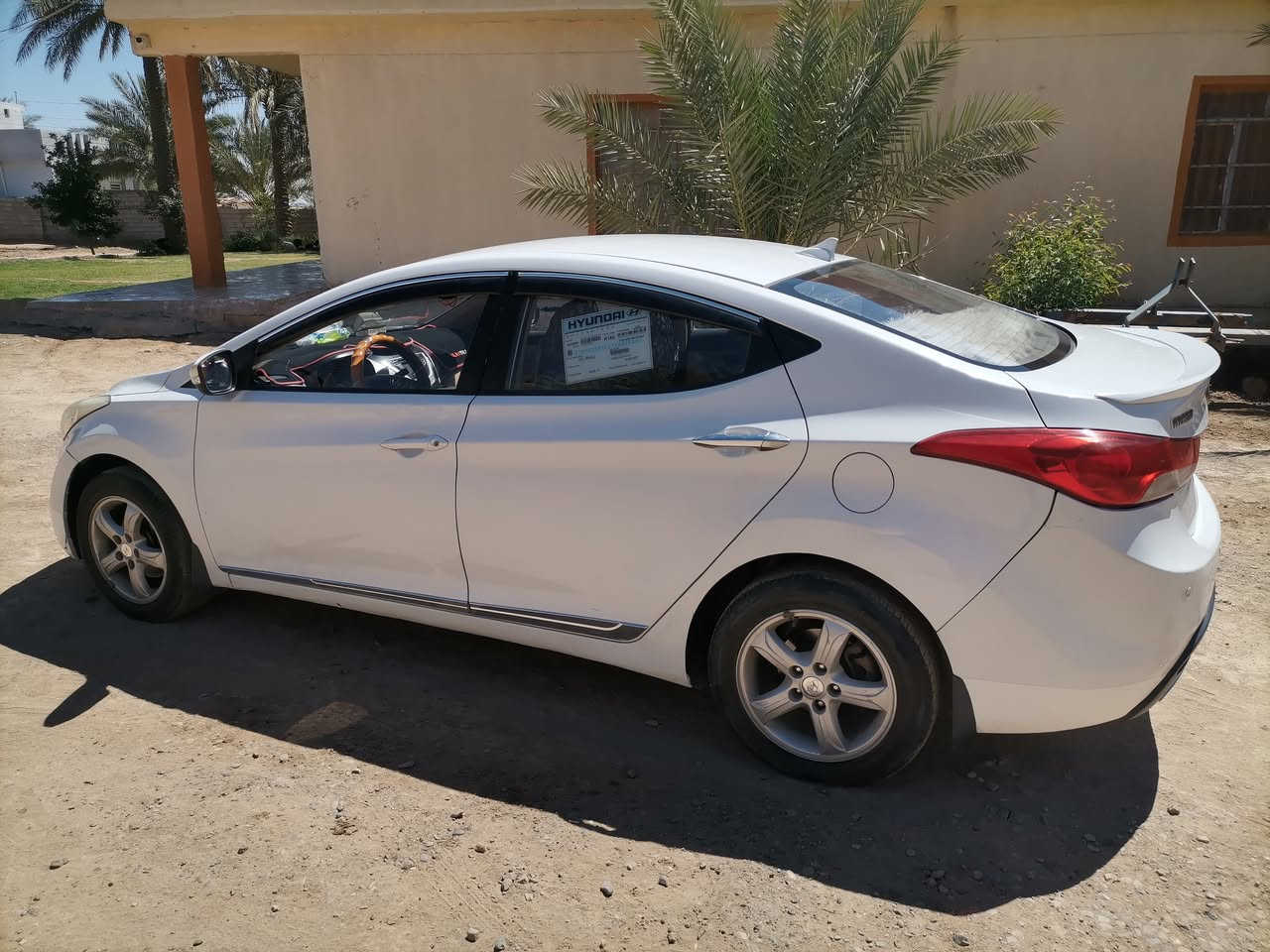 النترا مضلع موديل ٢٠١٢ سيارة بسمي تحويل ثاني يوم سيارة خير من الله صدر امامي خلفي جديد تايرات جديدة سيارة نقص بس تبريد مكينة خير من الله سيارة بيهة ٣قطع من دون دواخل ابيع احزام  مكان ديالى ناحية السلام الاستفسار ***********
