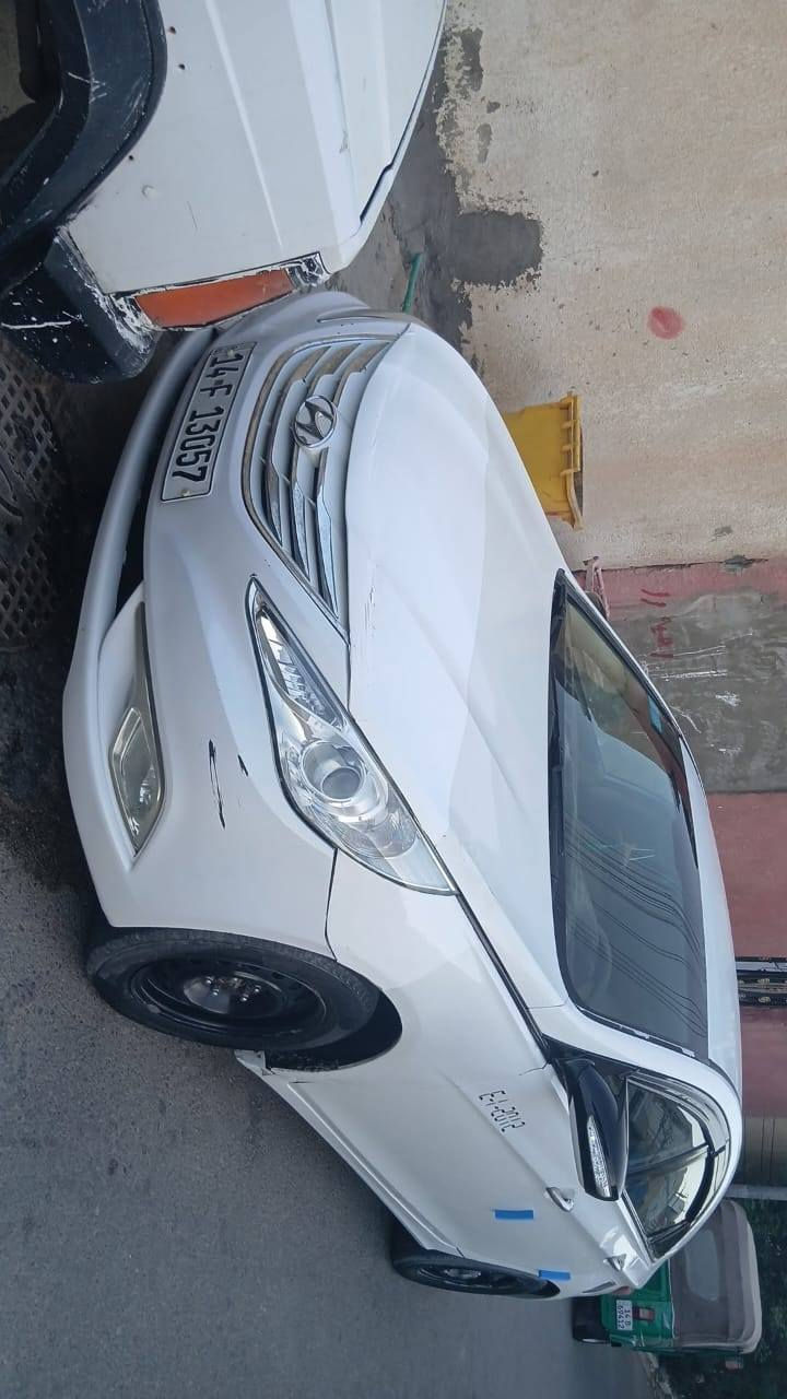 سوناته خليجي البيع مديل 2011الون ابيض قطعتين صبق البيبان وبيه الهلال خياس ومعدل بدون حادث مكينه وكير وتبريد كفاله حداديه حلوه حجم المكينه2400 كير ومكينه كفاله حساسات مرايات شفط سنويه بسمي تنتهي 2028 تحويل ثاني يوم(سعر93ورقه وبيه مجال) تواصل علا الواتساب او النتصال علا هاذ رقم*********** البصرة, العراق
