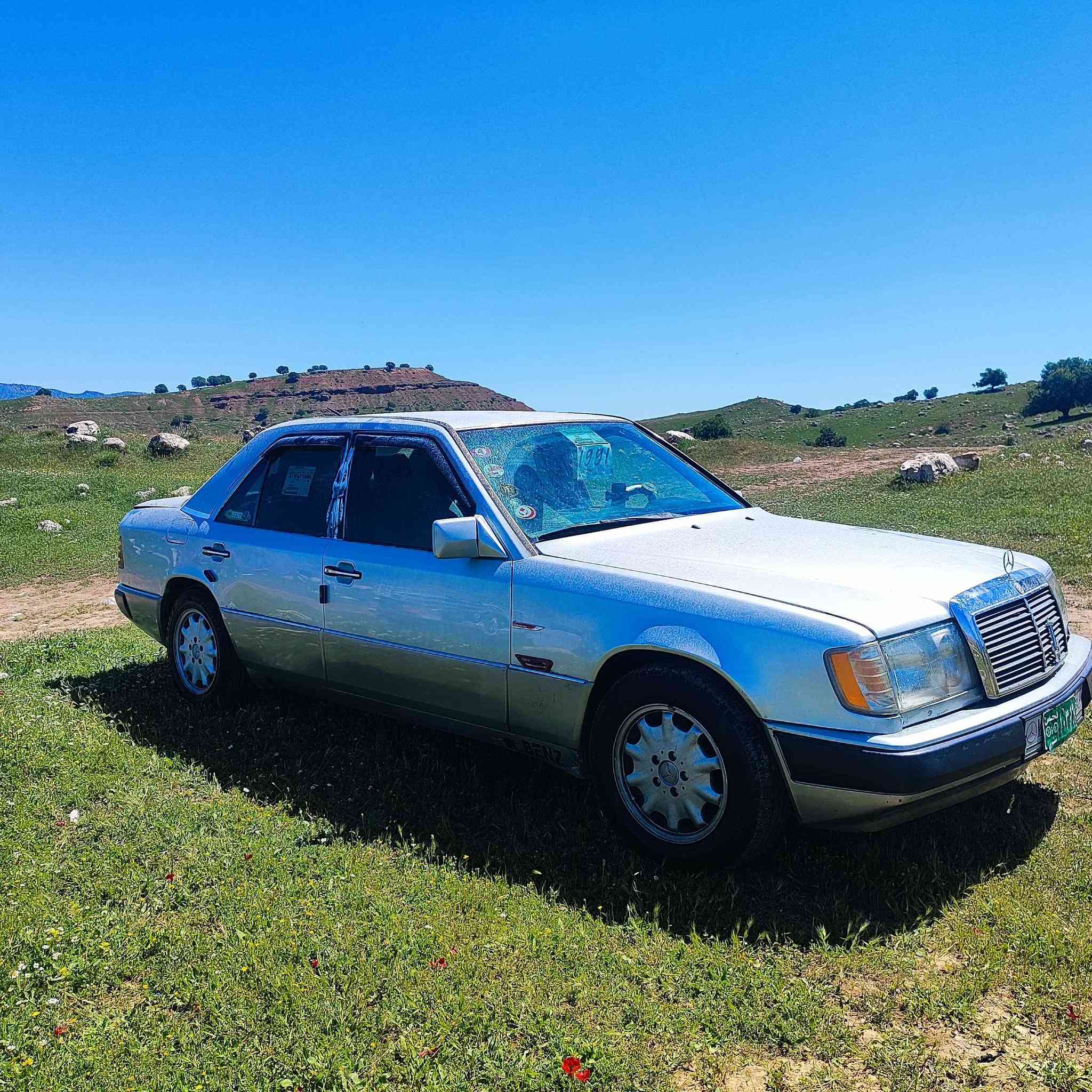 مۆدیل 91 
سە نە وی حاسیبە و 
ناوشین  کووشن جلد 
دووجام کارەبا 
شاشە ئایباد وزینۆن بیشی 
کیج و کیلۆ متر و ڕۆن بە نزین 
جوار سە ماعە یی ئالتیما 
گێر خە لیتە 
مە کینە بە تەیی 3000هه زار 
عام بۆیاخ  
کامل بە ردە جامە کانی 
جوار تایی نوێ سە دری بیشوو دوا تنۆ تۆڵ بەشەرت *********** كالار, السليمانية
