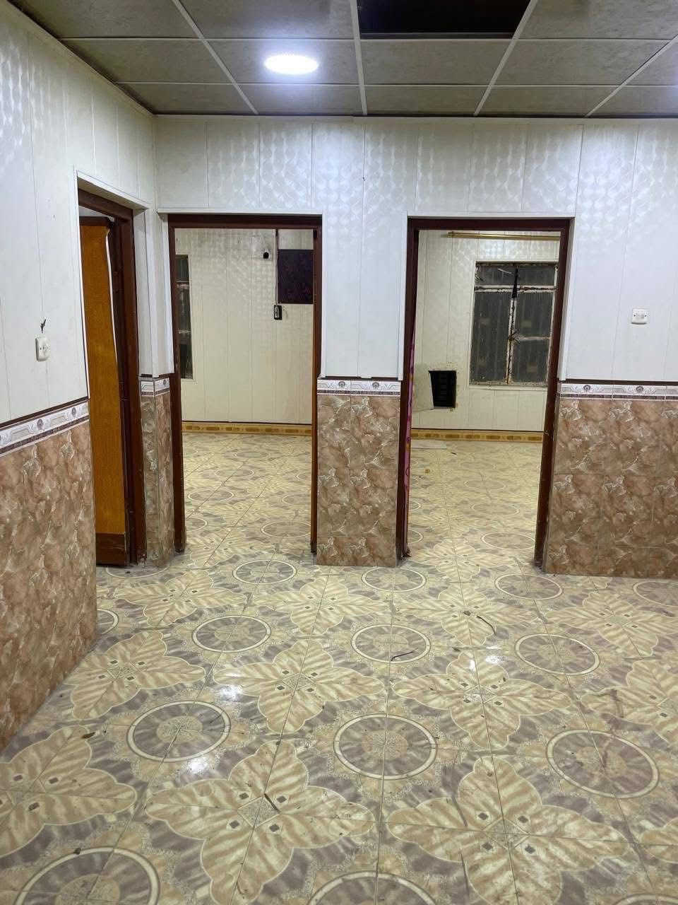 بيت للايجار طابقين
مساحه 200م جمعيات الرابعه
قريب شارع بغداد الطابق الارضي
استقبال وصاله وغرفتين ومطبخ وحمام داخلي وخارجي وكراج وحديقه
الطابق الاول حمام ثلاث غرف وصاله
الاجار مليون للتواصل ***********
