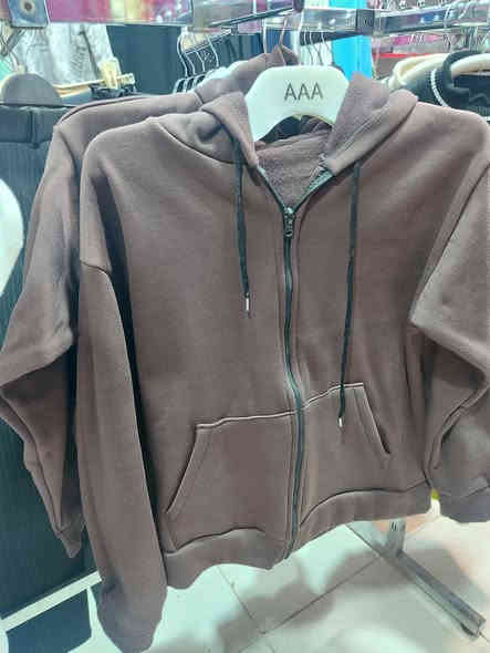 الدغارة نهاية شارع الجنابات
 اخر محل
***********
