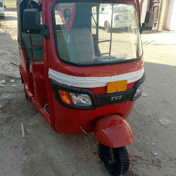 سلام عليكم تكتك 18 مكينه كير اكسل تخم تاير دوشمه لايتات زنون تكتك اي نقص ما بيه كامله كبل الشارع أوراق كامله تكتك معمره صبغ عام سعر 2600مكان بياع شرطه خامسه لاستفسار ***********
