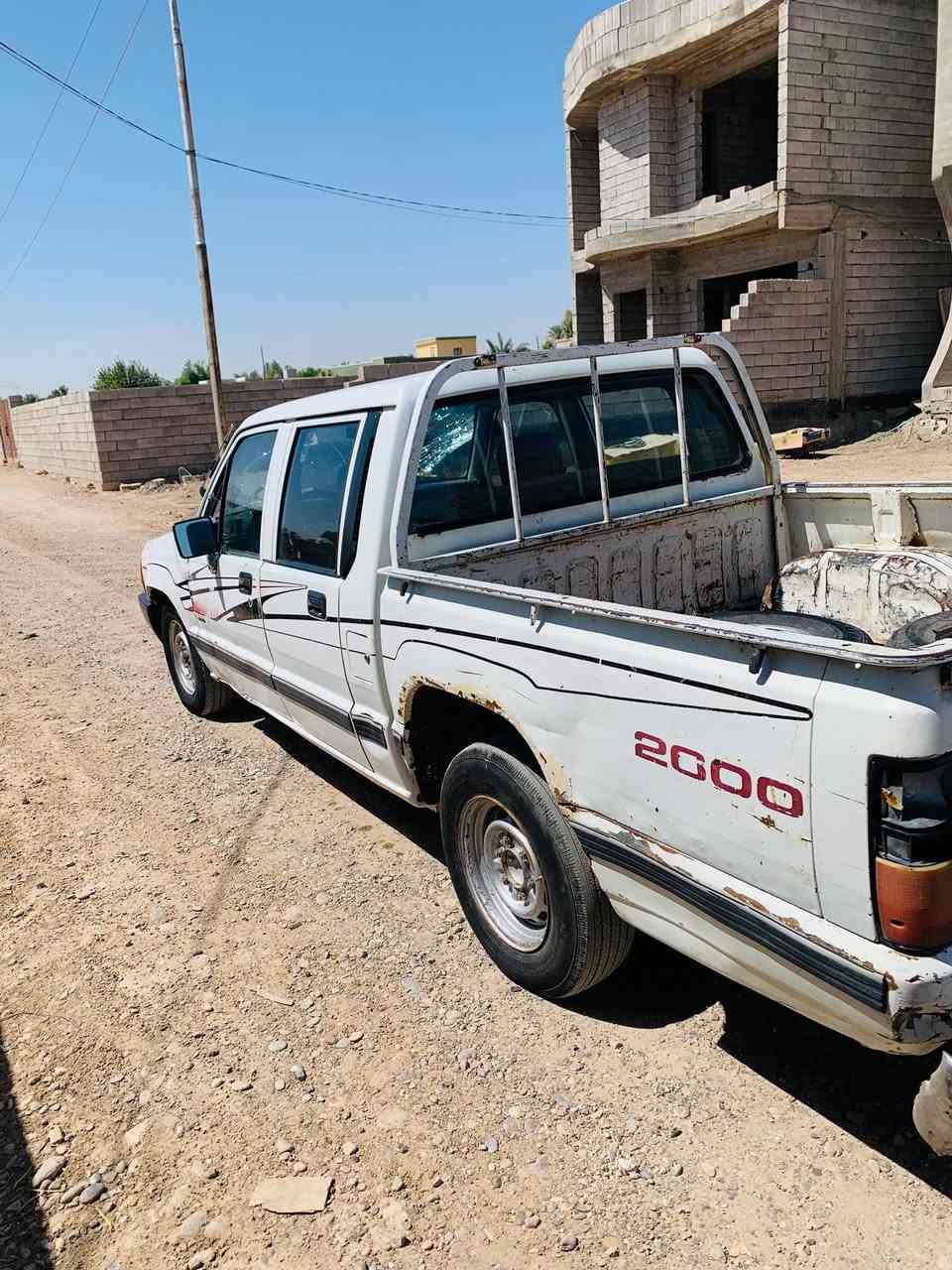 السلام عليكم للبيع مستيبوش
حبل حبل 
كير محرك شرط اكسل 
تايرات زينه 
غرفه نضيفه 
بديها نضيف 
شاصيها قطرت اخياس مابي
بيها اخياسات بسيطه 
كشر شوفت عينك زين 
كهربائيات شغاله 

نواقصها كابريته يرادلها ترتيب 
سياره يرادلها صرف ورقه فقط 

مكان السياره الضلوعيه 

السعر 12 وبيها محال بسيط

الااتصال ***********
