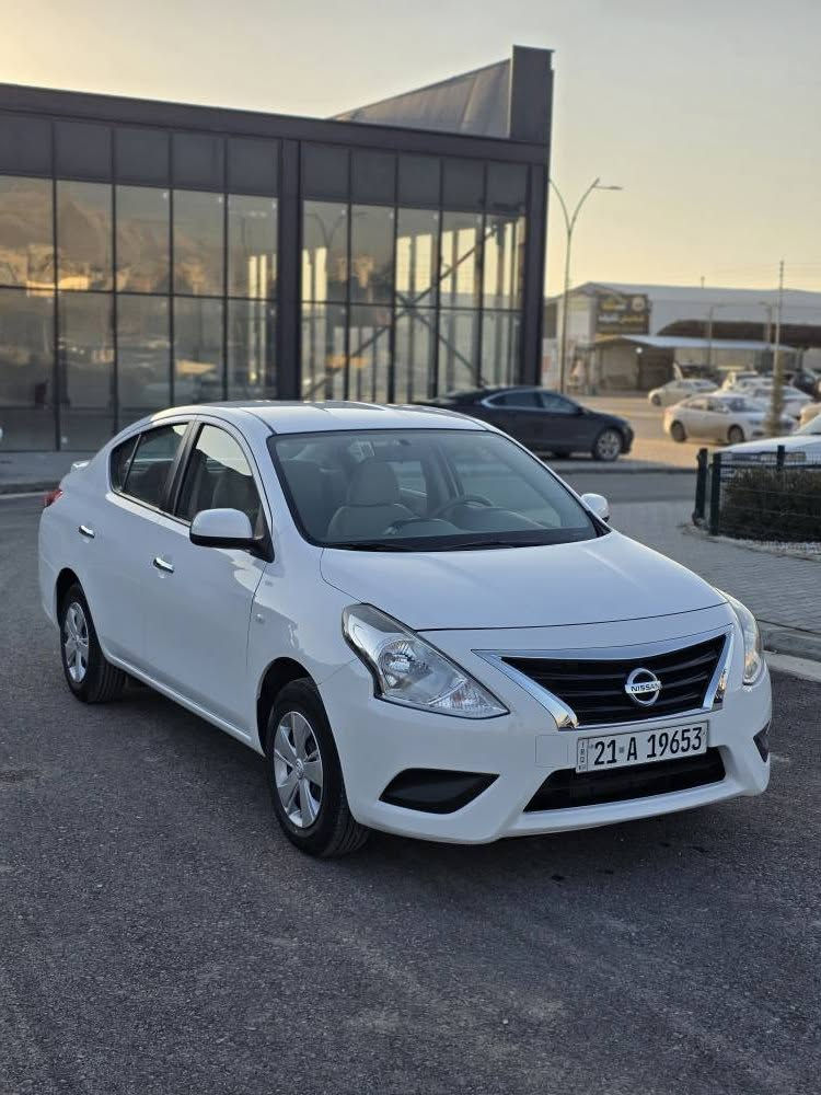 نیسان سەنی ٢٠٢٠ سفری سلێمانی یەک دەست لای خۆمان بووە
شاشە ئایپاد و کامێرا و باڵ و سووکان ڤۆلیۆمە
٤ تایەی تازەی لەسەرە
تەنها ٤٤ هەزار کیلۆمەتر ڕۆشتووە ٢٥٠ دینار مەسرووفی تیا نییە
بێ بۆیاخ تەنها دوو چاڵی بچووک و پەڵەیەک ساردی هەیە بە چەمەلەغی پێشەوە لای سەکن بەقەد مۆبایلێک دەبێت
ڕەقەم و سەنەوی و هەموو شتێکی تازەیە تا ٢٠٣٠
٤ تایەی تازەی لەسەرە
تکایە ئەگەر مووشتەری نیت تەلەفۆن مەکە
نرخ ١٠٩ گەڵا و مەعامەلەیەکی زۆر کەم
ژمارەی مۆبایل  *********** السليمانية, العراق
