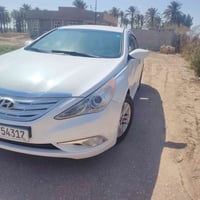 سوناتا موديل 2014كفاله وارد السياره حلوه وجديده السعر 135وبيها مجال لل...