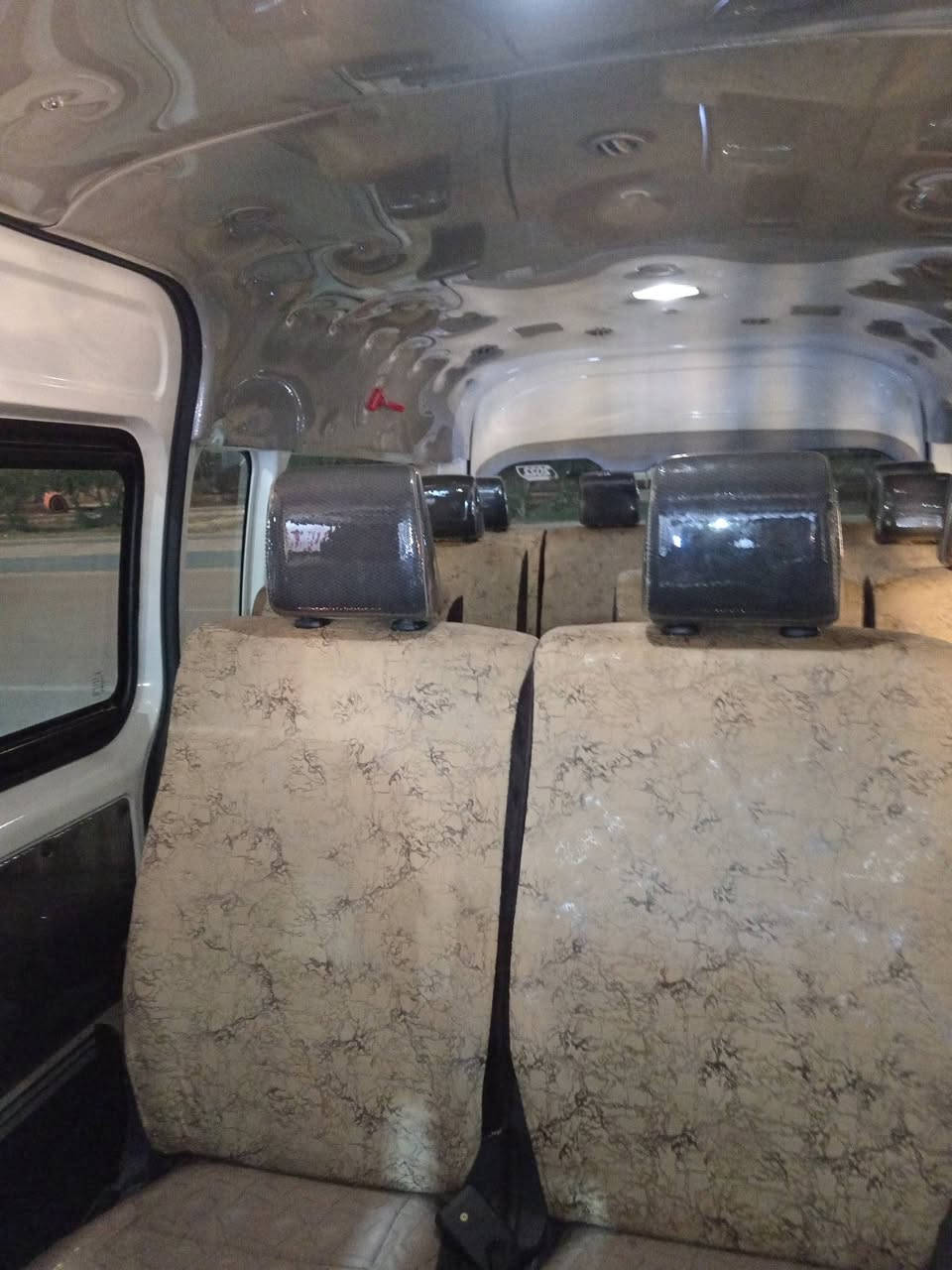 سلام عليكم هايس 2022 رقم اربيل ربع فول كير اوتماتيك ماشيه 42الف صبغ داير جاملغ خلفي هلال +شخط) سياره كامله درع امامي و خلفي +سيبايه و دوشمه
للاستفسار الاتصال على الرقم /***********
