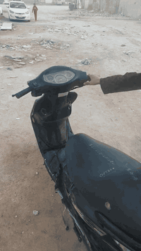 السلام عليكم كامكو جي فور لون اسود مختمه كله مجفته ستوني شلعه معدل خير من الله دراجه دراجه مخليه من للبيت للمدرسه سلف هندر كلشي شغال حتى ماتعبانه يرادله شويه نواقص خفيفه سعرهه 390 وبيه مجال(مكلف بل نشر) تواصل مع راعيه مكان نجف الحوالي عامود 1 احمد الجنابي   ورقمه ***********
