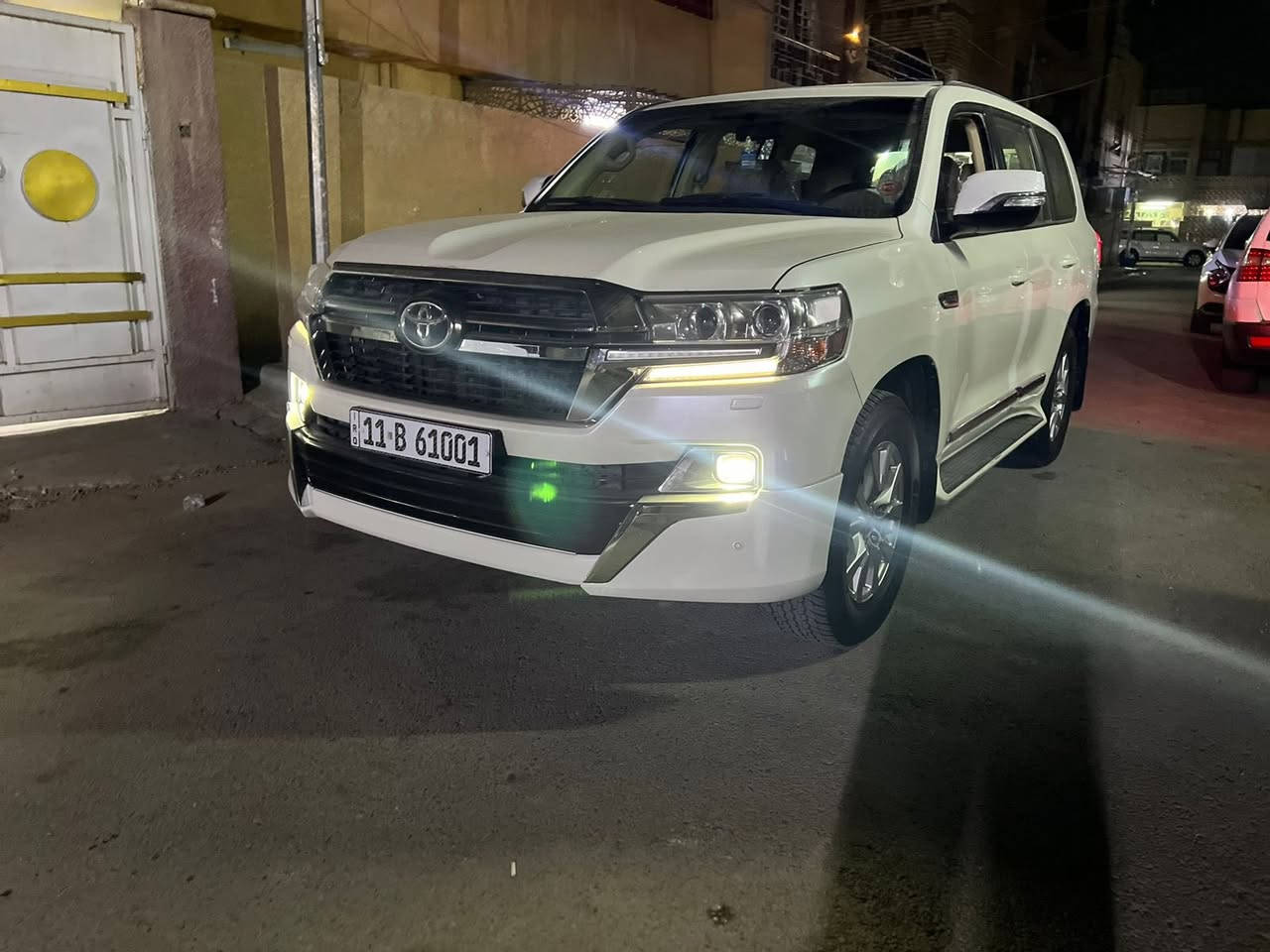 السلام عليكم لاندكروز 2018 بريم اصل ام ديفدي بلقماره فول 1/1  ماشيه 130 حقيقي
سياره فول1/1 معروفه مواصفات البريم 
مكفوله كفاله عامه من الصبغ والضربه والحالوب 
عده ربع دعاميه صبغ ومبدل جاملغ الامامي قطعه 
بلاديه نفس الون واربع اصابع بارد بجاملغ الخلفي 

سياره عليه ادامه كامله تخم تاير دلوب الاصلي 
حداديه 100‎%‎ داخله بعده بلاليون الشركه 

رقم بغداد شبه مميز بأسمي تحويل ثاني يوم 
عنوان بغداد السعر 465 وبيه مجاال 

هـ***********
