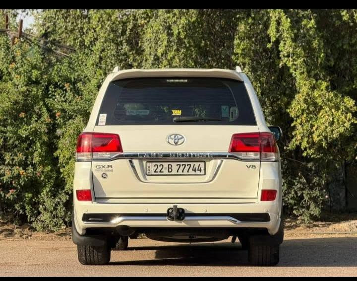 موديل : 2017
ماشية :   130 km الف
فئة :  كراند تورنك  G.X.R محرك V8
مكفولة كفالة عامة فقط بي ضرر بسيط بل باب سونار بل منشور
 محرك V8.  4600 
فول مواصفات أعلى فئة 1/1
ساز باب اول 8 ايرباك ديفيدي بل قماره اوف وايت جلد 
5 كامرات مري قلاب شفط 
ومعروف السياره فئتها وموواصفاتها الفول
هزة ورقم الجديد اربيل بسمي ورقم مميز 
وبيها سنويه تضليل 80 بل 100

للاستفسار  ***********
