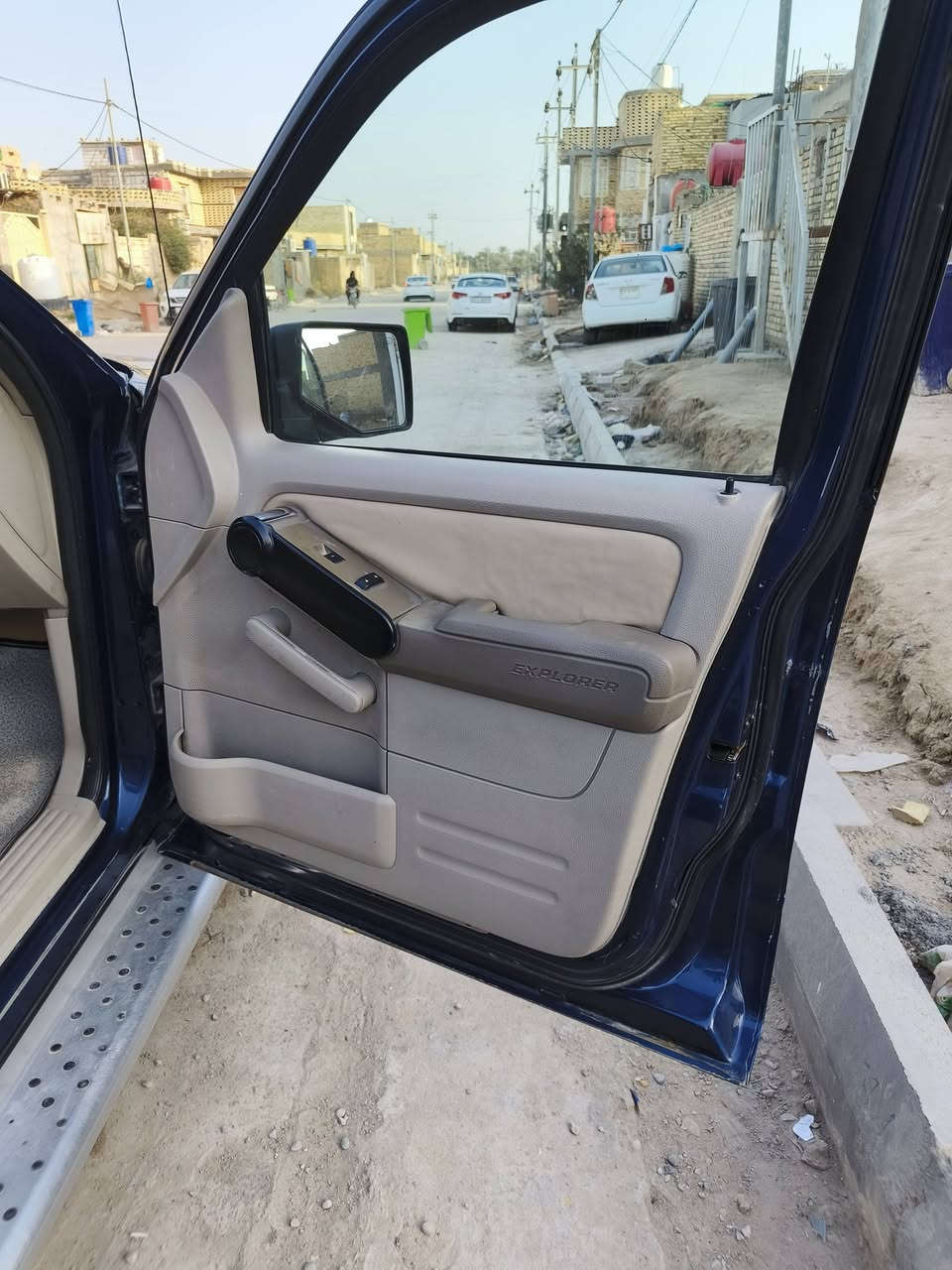 سلام عليكم فورد اكسبلورر موديل 2007 رقم بغداد الجديد سياره بلاديه بيه نص باب صبغ بدون دواخل محرك V6 محرك وكير مشدودات اله مال حوايه بعدهن على ضمان مع وصولات الضمان مكانه ذي قار السعر 120


**إذا كنت صاحب هذا الإعلان وتريد حذفه لأي سبب، رجاءا أرسل رسالة إلى الدعم الفني**