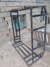 عندي باب سلايت ومحجر مال دير وتانكيات 2 07733316155