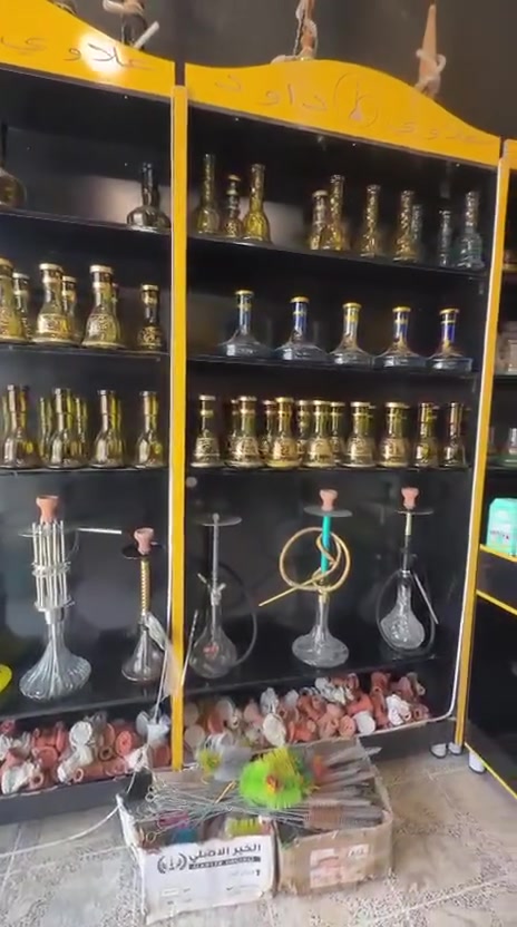 السلام عليكم رفوف وميوز خبطه فقط بدون الغراض للبيع الموقع الامين قرب السده شبكه الكهرباء مقابل خمسين دار مكفول بالنشر ‏‪***********‬‏
