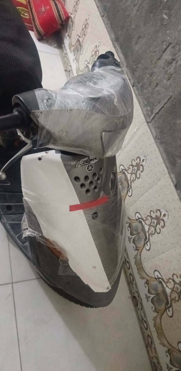 للبيع دراجه تسعه نضيفه سعره 200 رقمي *********** مكاني لبصره حكيميه
