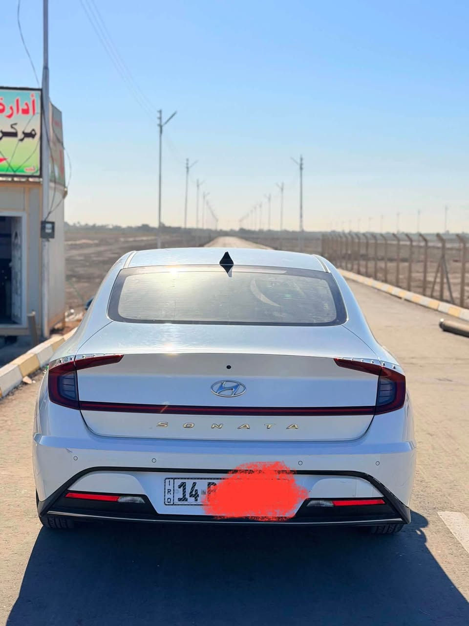 سوناتا 2022 وارد كوري غاز رقم بصره حره تحويل مباشر 
مكفولة من الضربه والتبديل بيها صبغ كلش قليل بالمذكر الامامي الأيمن 
محرك 2000 غاز 
بصمه 
رادار 
تحديد مسار 
قيادة ذاتية 
توقف ذاتي 
شاشة
كشن كهربائي 
اشارة بالمراية
حساسات خلفية
تخم تاير جديد 
السعر 170 
الاتصال ***********
البصره حي بغداد البصرة, العراق
