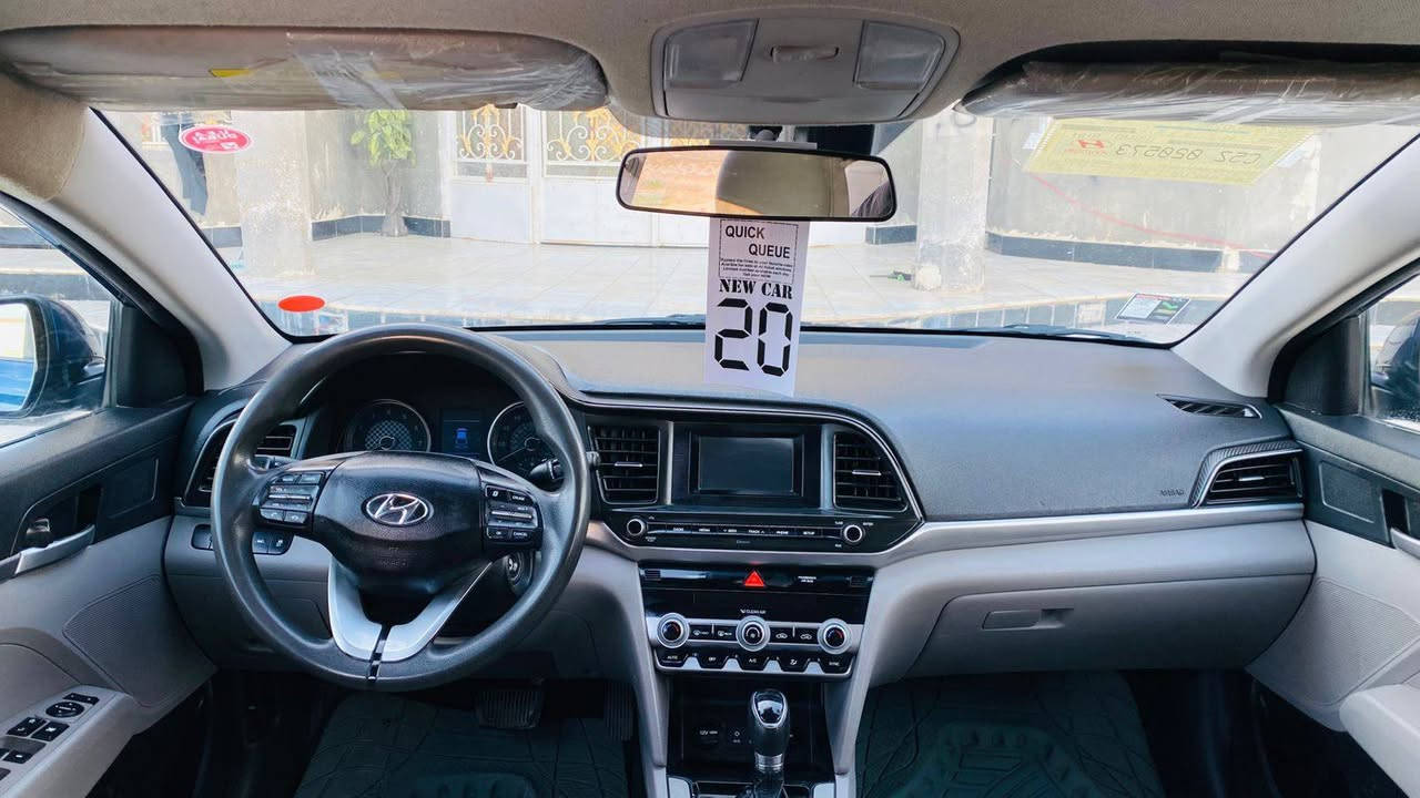 اللهم صل على محمد وال محمد
***********
هونداي النترا موديل 2020 وارد امريكي .ماشيه 91 الف ترايها زيرو . رقم واسط سنويتها لل28 مشروع وطني تحويل .حادثها فقط بنيد بدون دواخل والباقي مكفول . كير ومحرك شرط الفحص والمحرك 2000 ما مفتوح كيرها AT المرغوب . مواصفات السياره رادار اماني تحديد مسار شاشة وكامرا خلفيه مودات قياده تحكمات ستيرن طخم تاير جديد صدر امامي وخلفي جديد جازه للاخير ما نقصها اي شي 
مكان السياره ناصريه
السعر المطلوب (125) وبيها مجال جدا بسيط
