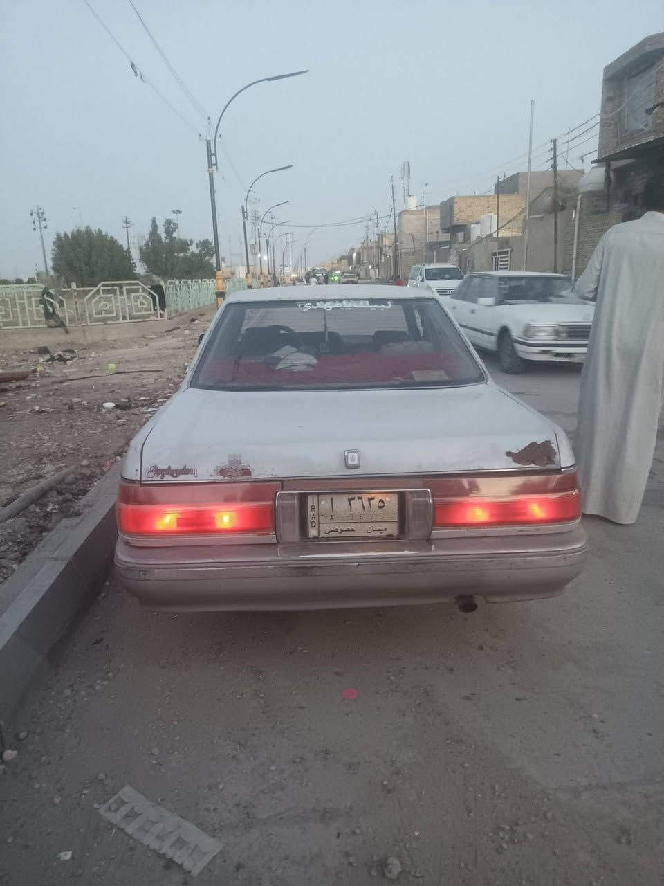 سـلام عـليكم.. هارتوب للبيع موديل 90 مكينه 2500 سياره خير من لله  
الـسعر 30 وبيها مجال شراي بيك خير ودلل 
رقم الهاتف *********** 
الرقم الثاني ***********
