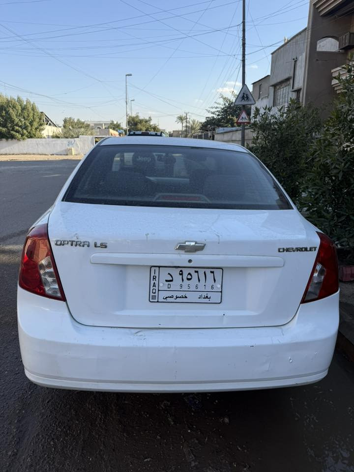 اوبترا ٢٠١١ للبيع
ماشيه ٨٢.٠٠٠ 

مكينه مفتوح بيه كازكيت 

٣ قطع صبغ 
مكانها شارع فلسطين 
سعرها ٧٦

***********
