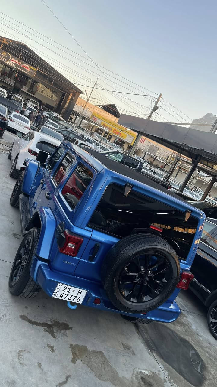 Jeep wrangler  sahara 4xe 2023 full

جێب سەحارا  پلەگین هایبرێد 
4xe 2023
سەقف (پانۆراما)
ڕادار
کامێرا
شەغال

کوشن جلد و کارەبا و هیتەر
سوکان هیتەر
شاشە گەورە
لایت لید
سەیارەکە بێ بۆیاخە
هەموو گیانی بەشەرت 

***********

Jeep wrangler sahara
Plug in hybrid

‎النوع : سيارة جيب رانكلر صحاري رانجلر 
موديل السيارة : 2023

حجم محرك 4 سيلندر هايبرد 4XE
رادار للتحكيم سرعه و فول لايت
بصمة التشغيل 
بصمة ابواب 
كراسي تدفئة وجلد كامل و كهربائي 
ستيرن تدفئة 
للتشغيل بعد 
تبريد قطعتين 
دفع رباعي 4*4 
وحدات تحكم تحديد سرعة اوامر صوتية المجلد 
شاشة كبيرة 

سستم سماعة أذن 
انظمة هجينة.كهربائية.saev 
تراكشن يمنع الانزلاق 
نظام اوتو ستوب 
لايت زينون LED
ملاحظات: بدون صبغ  

‎رقم الهاتف
***********
