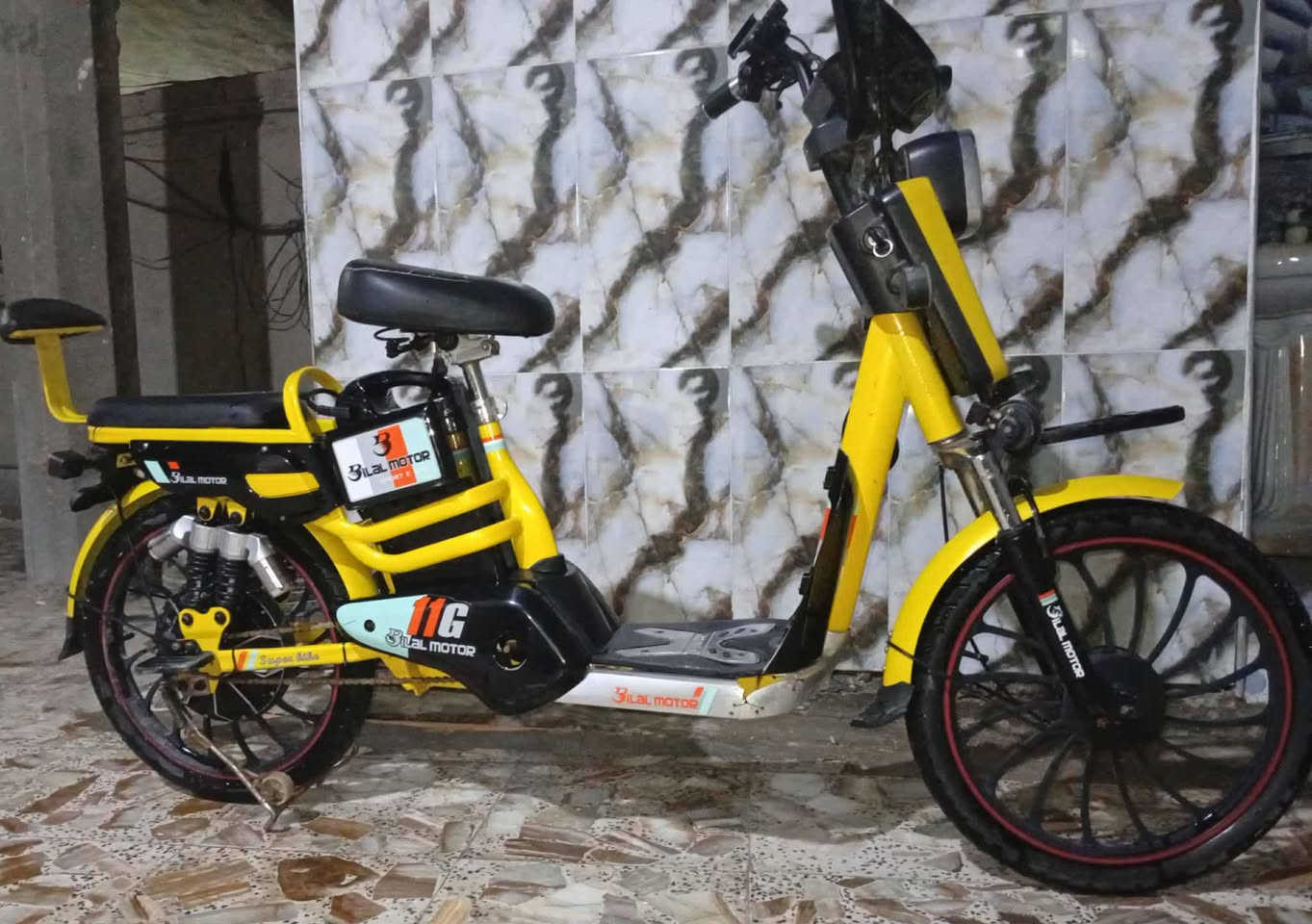 سلام عليكم شباب دراجه شحن موديل ٢٤ عوزه بطاريات سعره ١٧٥


**إذا كنت صاحب هذا الإعلان وتريد حذفه لأي سبب، رجاءا أرسل رسالة إلى الدعم الفني**