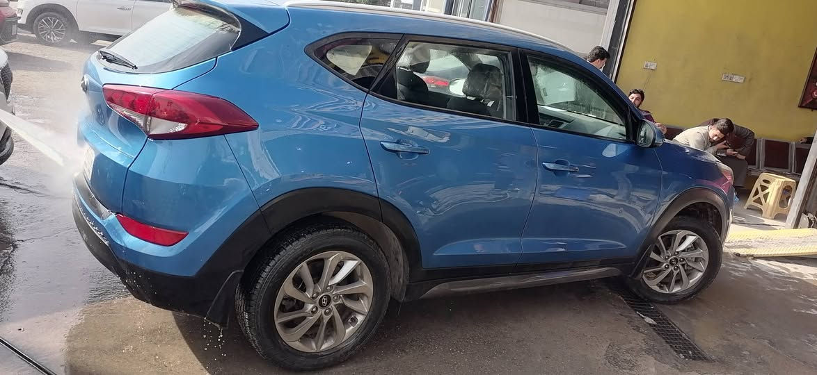 توسان ٢٠١٦ وارد رقم بغداد السعر ١٣٠ الضرر بابين تبديل بالسونار ٤ ابواب..
بغداد المشتل ***********
