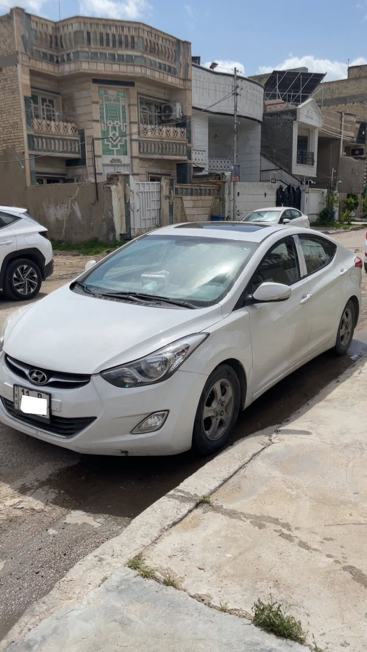 السلام عليكم 

النترا 2013 خليجي GLS
معروفه مواصفاتها 
محرك 1800 
محرك وكير جدد 
سياره صار بيها حرك بسيط بالبجم ونصبغ 
سياره جاهزه من كير ومحرك وضفيره وكل كهربائياتها جديده لوك 
وبيها صبغ اباب الصدر اثر حادث بسيط 
ابيع حزام 
السعر 87 وبيها مجال
العنوان / بغداد / جكوك 
رقم الهاتف / ***********
