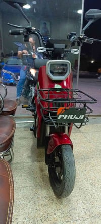 دراجه شحن للبيع السعر 275 وبي مجال بسيط مكاني بغداد حي اور الدراجه نضي...