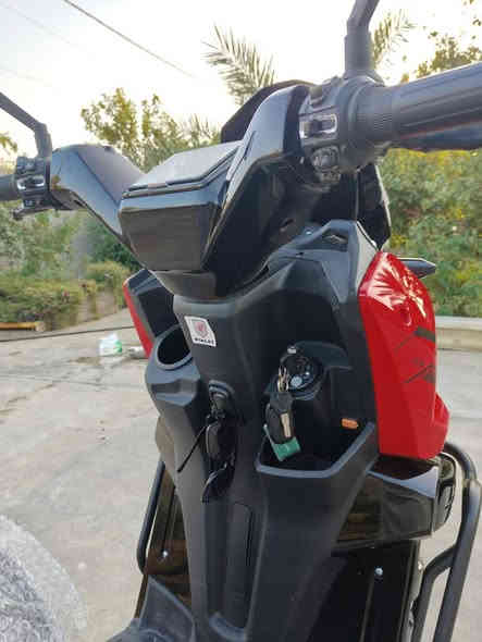 السلام عليكم اخوان اني مكلف بالنشر الشراي يتصل على صاحب الموطور يوجد موطور اباتشي 20266
6 بطاريات
 بطاريات كبار 
مستعمل سبوعين 
سرعة 138 
3 كير و4 سبورت
 ملف 3000 نحاس حقيقي سرعة طيارة 
الشراي يتصل ويدلل مكاني الانبار هيت ***********
