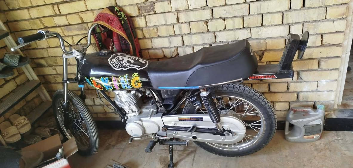 للبيع غراض كلهة جديدة شوفت عينك مكلف بل نشر السعر 600 و بيهة مجال مكينة مفتوحة المكان ناصرية مركز اتصل على الرقم ***********
