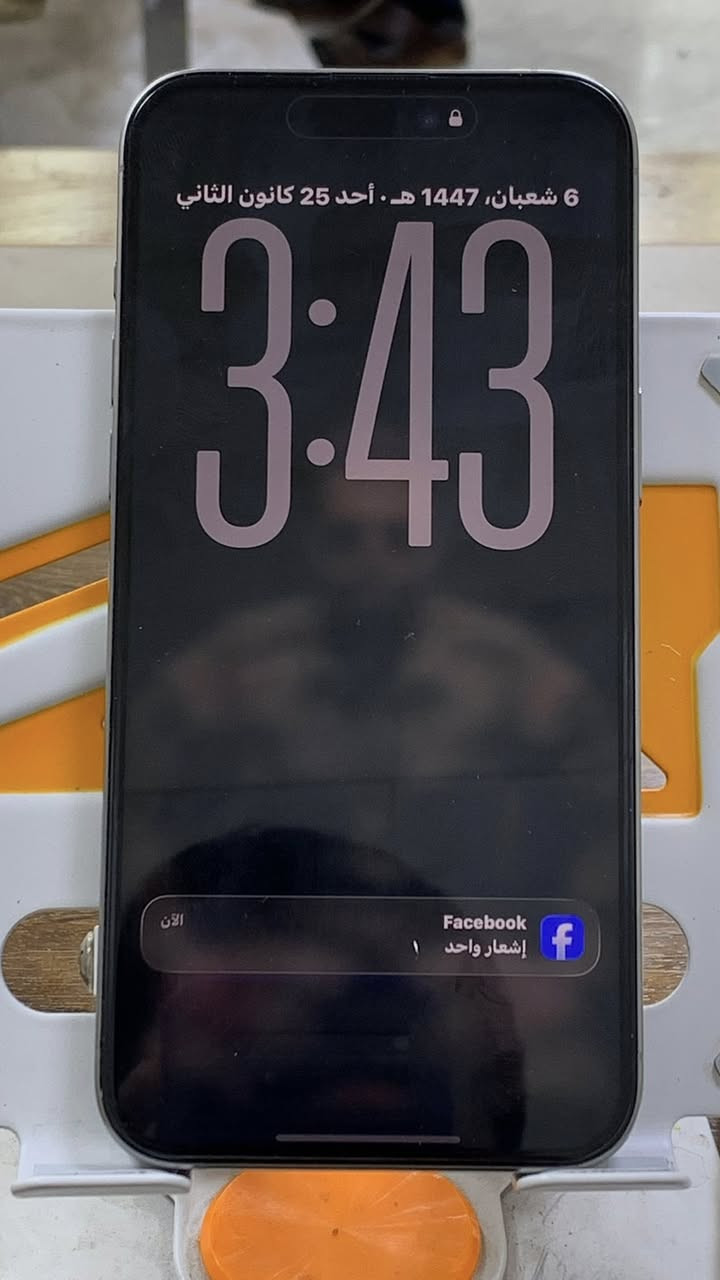 سلام عليكم
ايفون 15 برو ماكس 
فول نظافة مكفول من كلشي 
شرق اوسط 
بطارية 89 
سعر 1025 وبي مجال جداً بسيط 
غراضه كامله بدون شاحنه 
*********** 
بغداد سيديه
