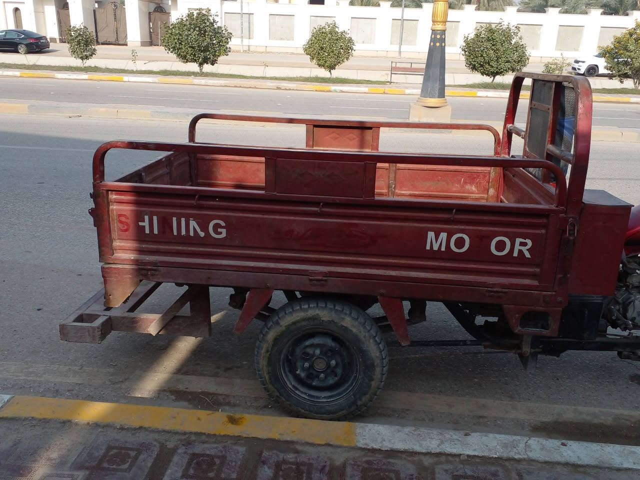 سلام عليكم ستوته لبيع موديل 14وراق أصولي سعر واحد و٤٠٠وبيه مجال رقم الهاتف***********
