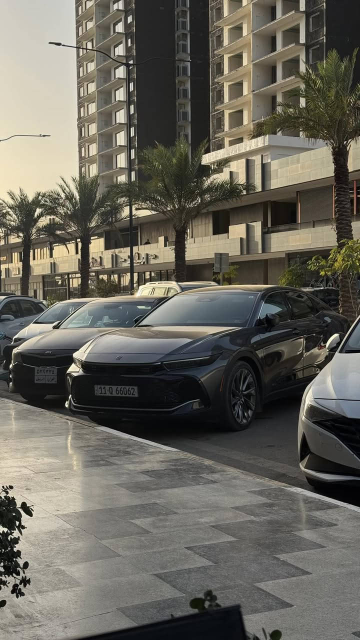 كراون  هايبرد 2024 لمتد 
رقم مميز
بدون صبغ
الحادث بالصور
تعرفون بعد مواصفاتها ميحتاج 
ب30 الف بيها مجال بسيط 
بغداد ***********
