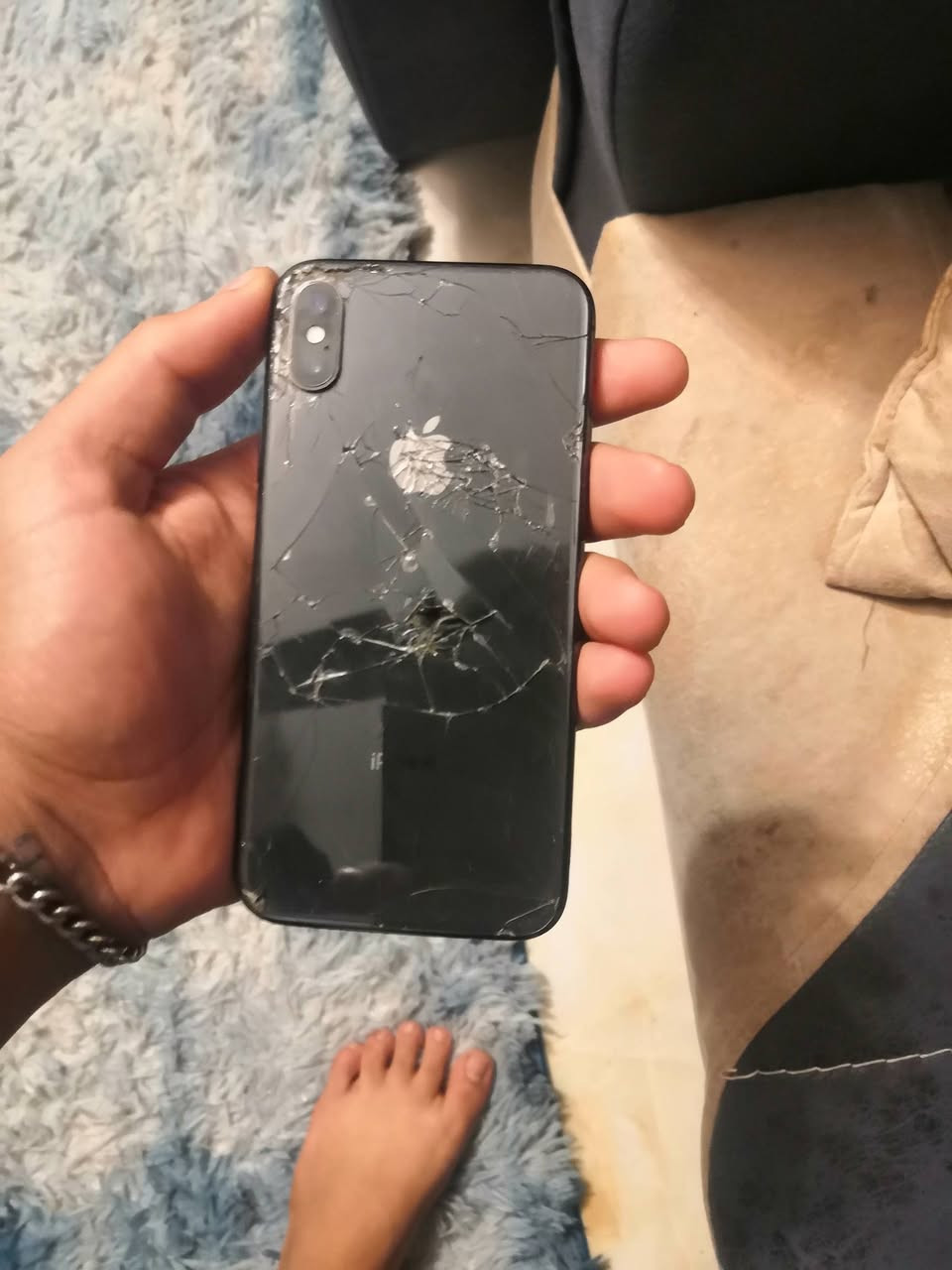 سلام عليكم اكس عادي مبدل شاشه وبيها رمشه فيس ايدي واكف ذ64بطاريه70الجهاز زين سعر125مكاني بغداد رقمي واتساب***********
