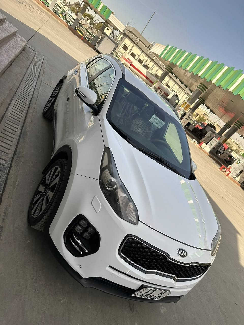 السلام عليكم
للبيع كيا سبورتج خليجي (ضمان الدوليه )
رقم بغداد انكليزي ب اسمي 
موديل 2018 
مواصفات بيسك 
داخل بيجي 
مكفوله عدا مكانين بارد 

سعر 183 قفل 
مكاني بغداد 
اتصال او واتساب 
***********
