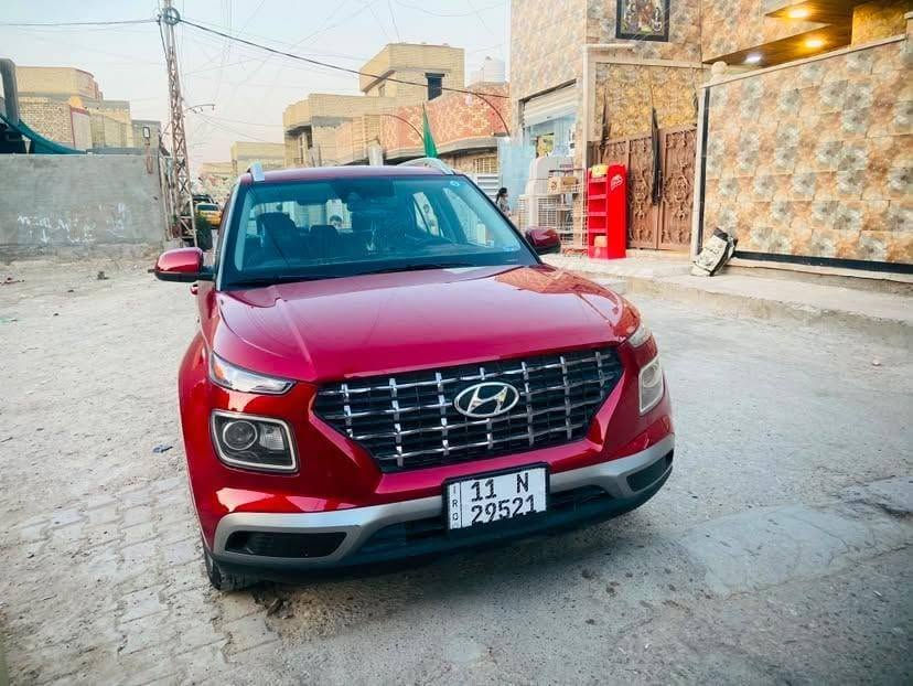 السلام عليكم 
البيع سياره 
 هونداي فينو وارد امريكي حادث دعاميه اماميه وصورت لحادث موجوده ويه صور  موديل 2024 السياره مابيها اي نقص جديده 
فول مواصفات 🚗🚗
فتحه 
كامره وشاشه 
ويل كب 
بصمه 
داخل لونين 
السياره بااسمي رقم بغداد 
من يرغب بالشراء عليه الاتصال بالرقم 
***********ابو كرار
