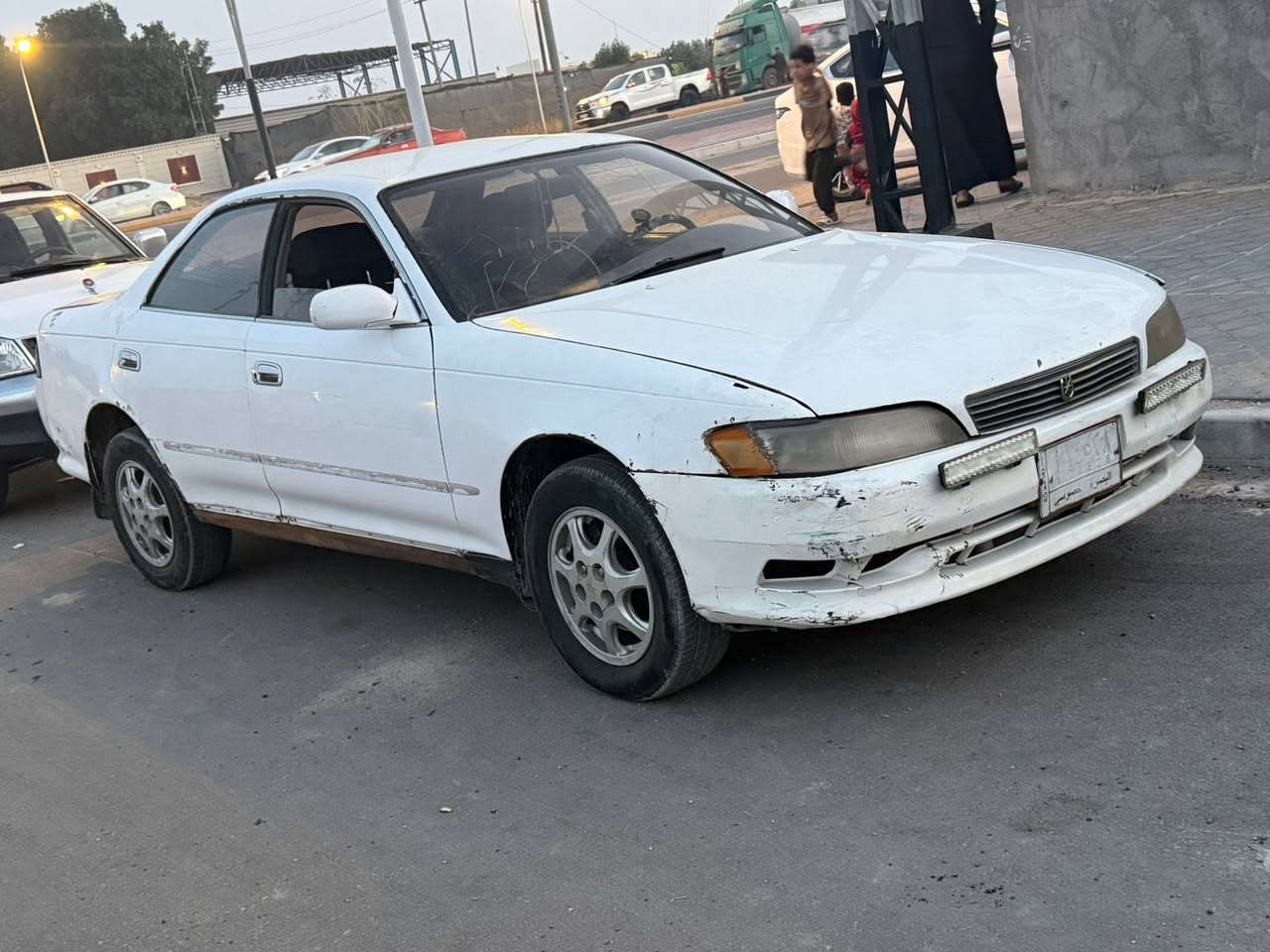 سلام عليكم مارك البيع فقط موديل 1993 سياره مشروح وطني تريد تحويل بي محافضه سياره كير مكينه ونجي تأثرت جديد كهربائيات كله شقاله حداديه جديه سيار مكفوله من الكص نقل جثه العنوان البصره سعر 40بيه مجال سياره مال جناي ***********.    ***********
