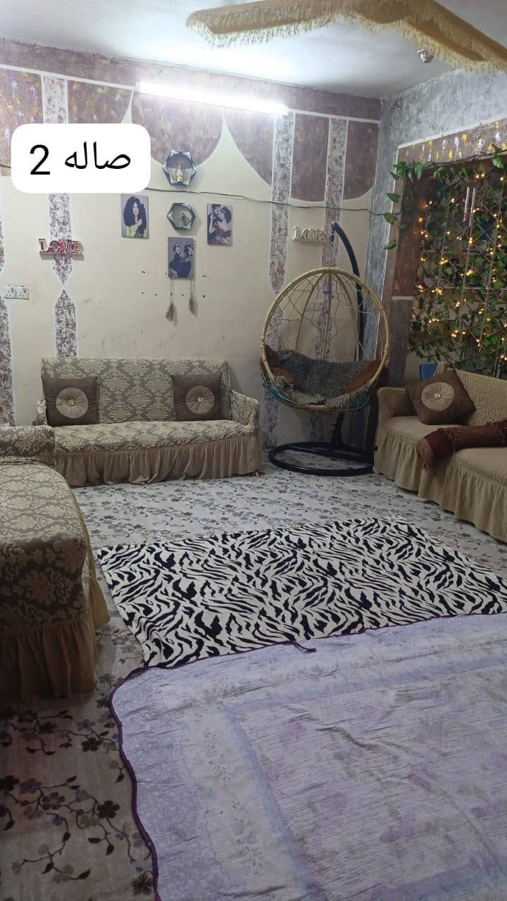 السلام عليكم مكلف بالنشر 
بيت للبيع طابو صرف بناء حديث مساحة البيت 150 البيت طابق ونص العنوان كربلاء العطيشي حي الزهراء قريب علئ الحولي  السعر 90 وبي مجال للاستفسار *********** كربلاء, العراق
