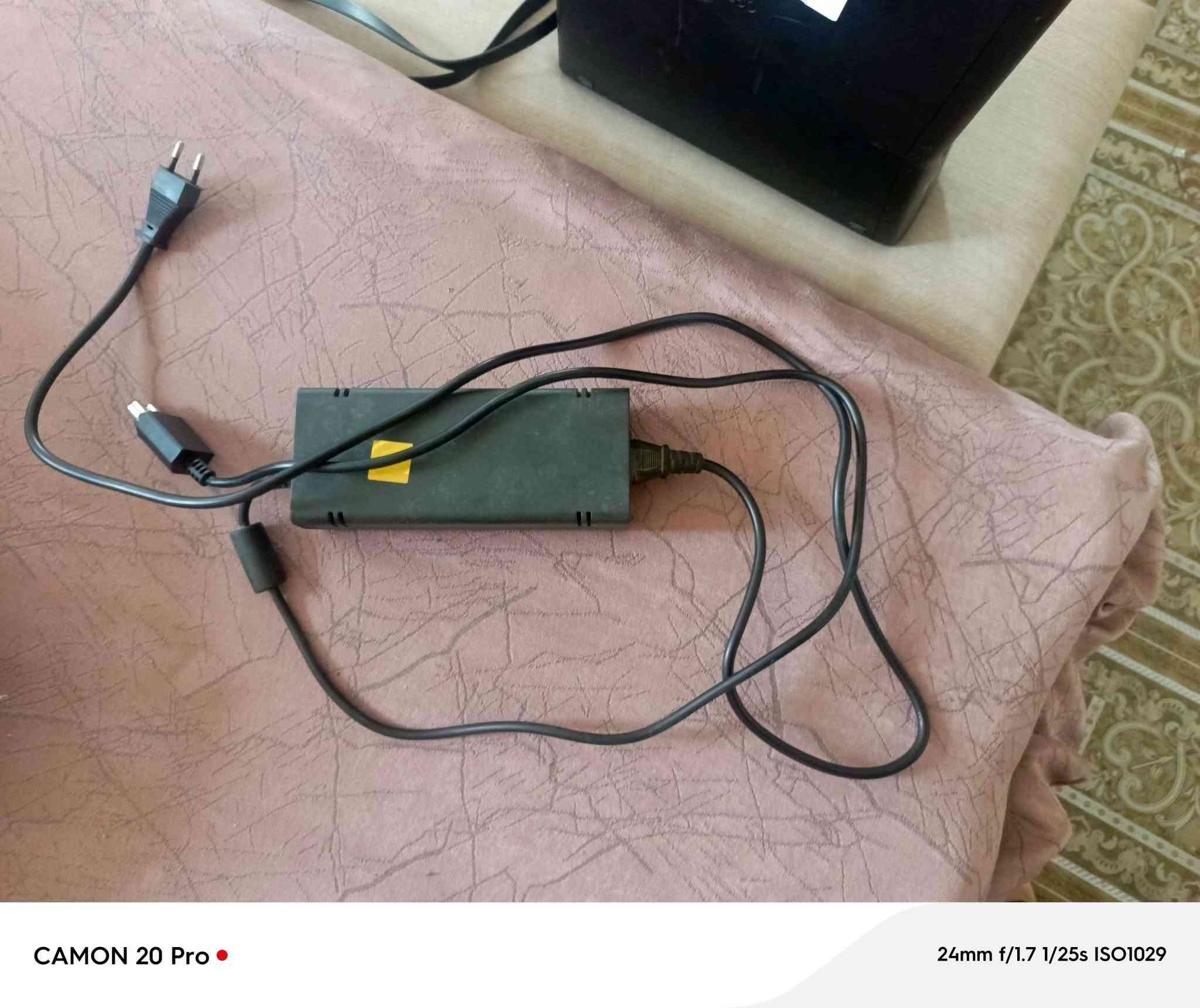 سلام عليكم بلي اكس بوكس ٣٦٠ مهكر بي العاب تقريبن ٧ او ١٤ و يجي ويا ٣ جوستكات ٢بلاتوث و وحدة واير البلي مكفول من الطول لطول  ويا ملحقاتة الواير و المحولة العملاقة سعر ١٥٠ الف قفللل مكاني بغداد جسر ديالى على الواتساب ***********
