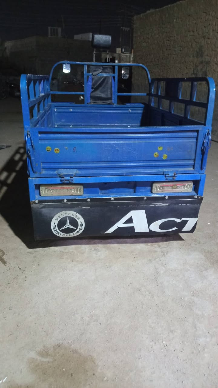 للبيع اوراق بيه محرك ٢٤ نضيف عنوان زنكوره الستفسار *********** سعر خاص
